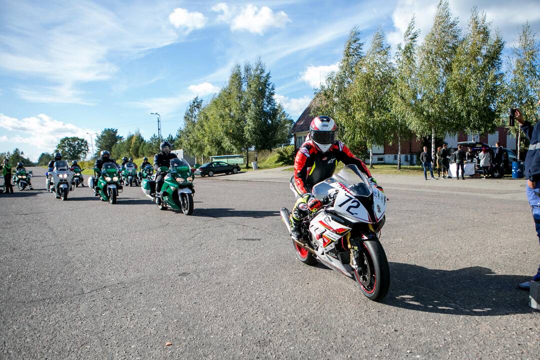 Motociklininkų mokymai Nemuno žiede