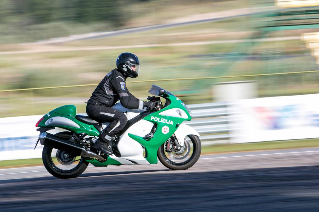 Motociklininkų mokymai Nemuno žiede