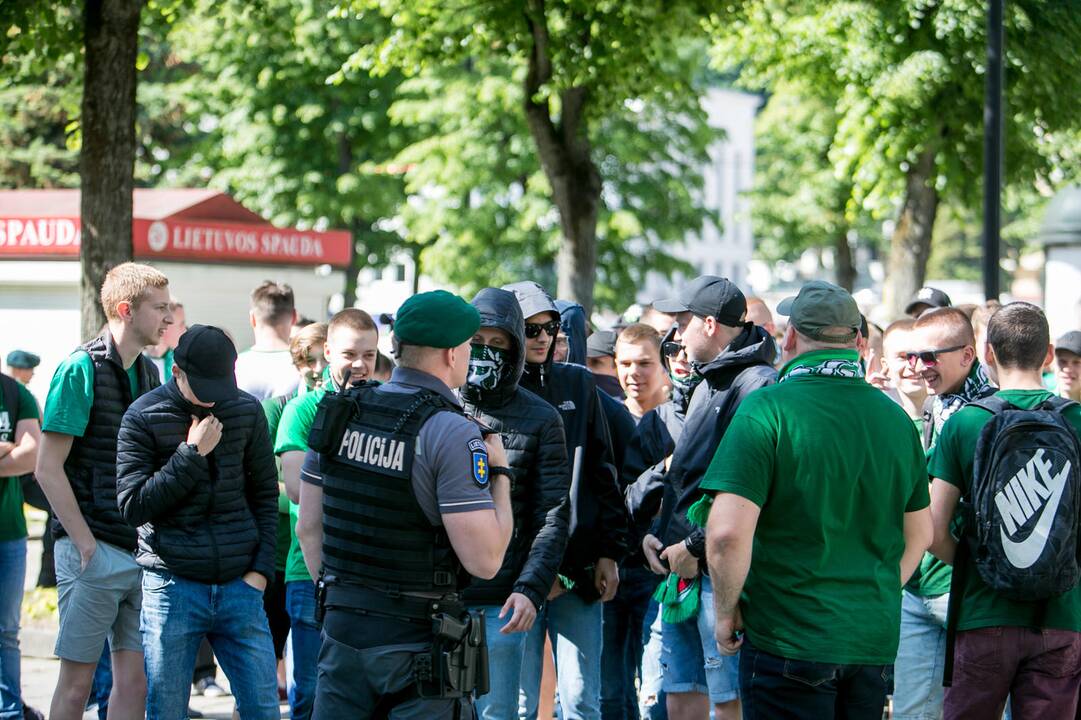 „Žalgirio“ sirgalių eisena