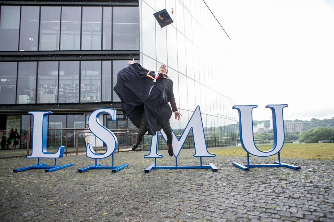 LSMU diplomų įteikimo šventė