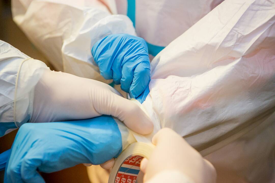 Priešakinėse linijose: su greitąja – pas COVID-19 pacientus