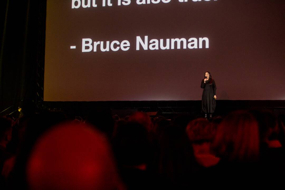 Marinos Abramović paskaita „Žalgirio“ arenoje