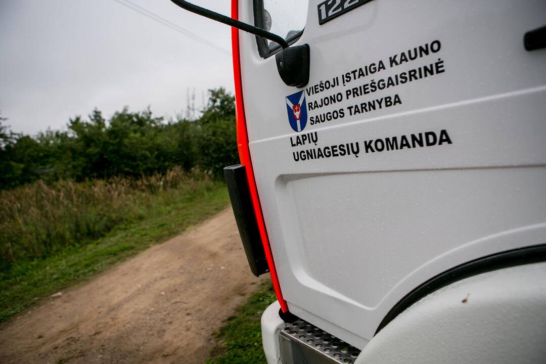 Radikiuose sprogo namas