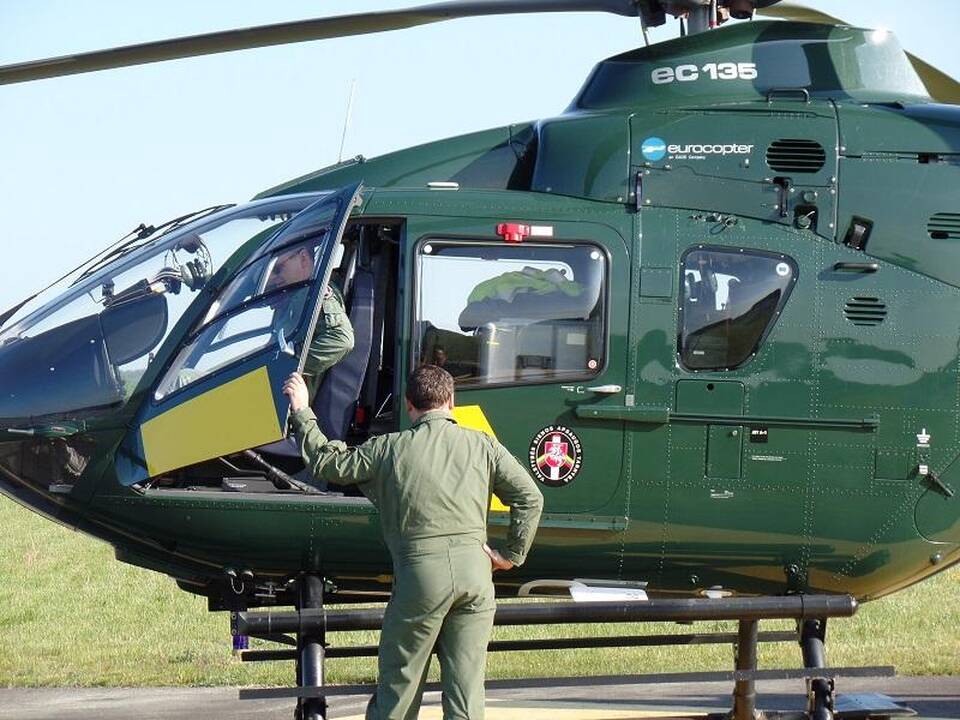 Pasieniečių sraigtasparnis dalyvaus tarptautinėje operacijoje