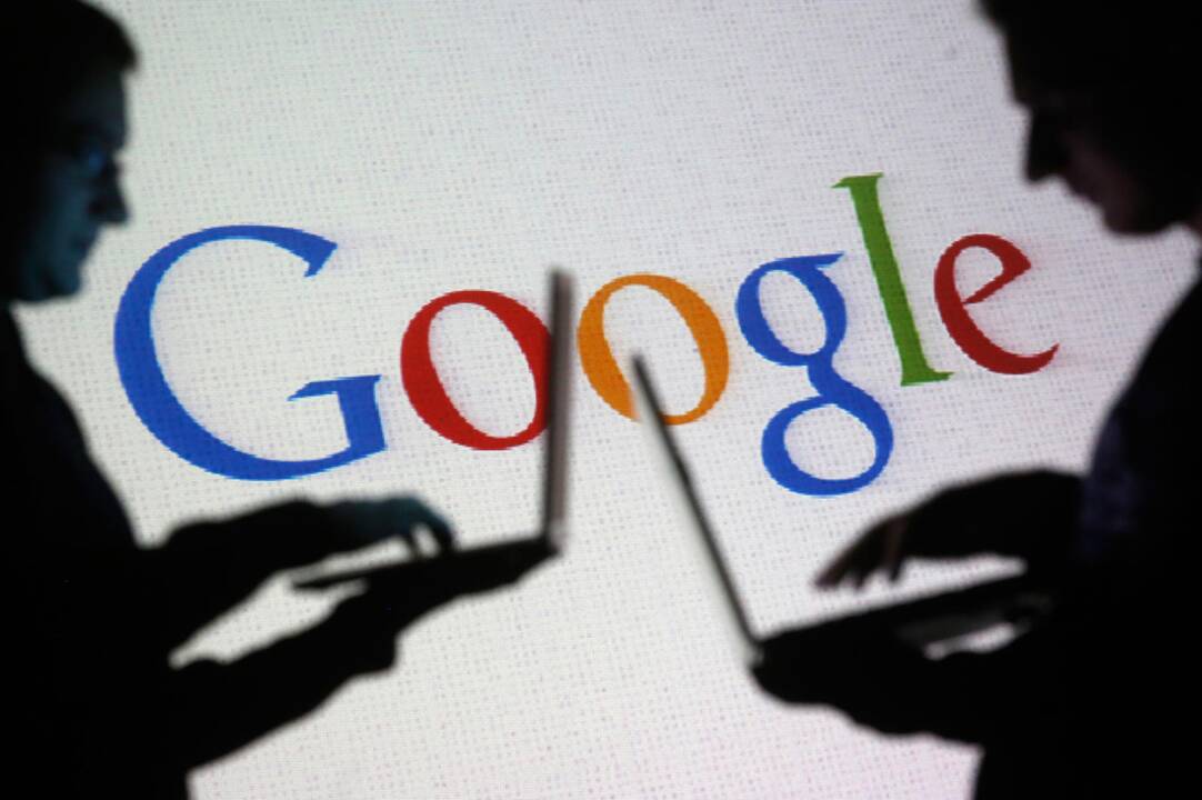„Google“ dirbtinio intelekto sistemą moko rašyti romantiškas frazes