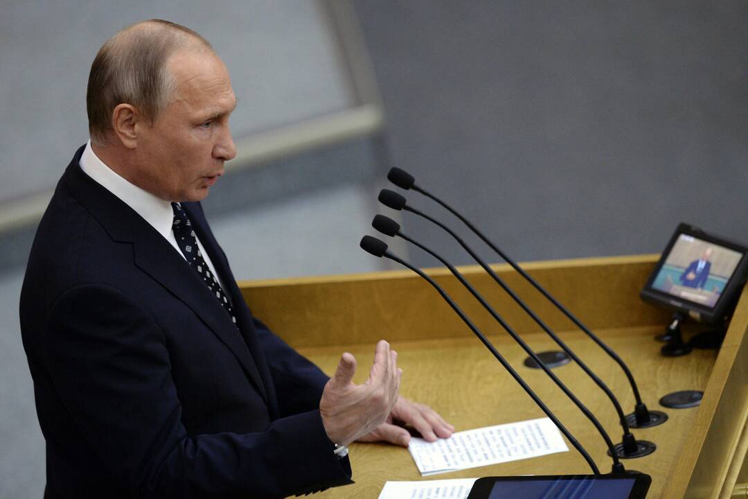 V. Putinas savo 64-ąjį gimtadienį atšvęs su artimaisiais ir draugais