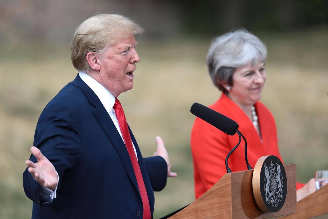 Donaldas Trumpas ir Theresa May