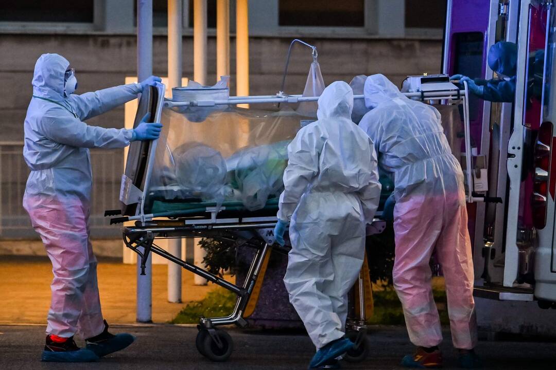 Latvijoje koronavirusu jau užsikrėtė 60 žmonių, tarp jų ir darželinukas