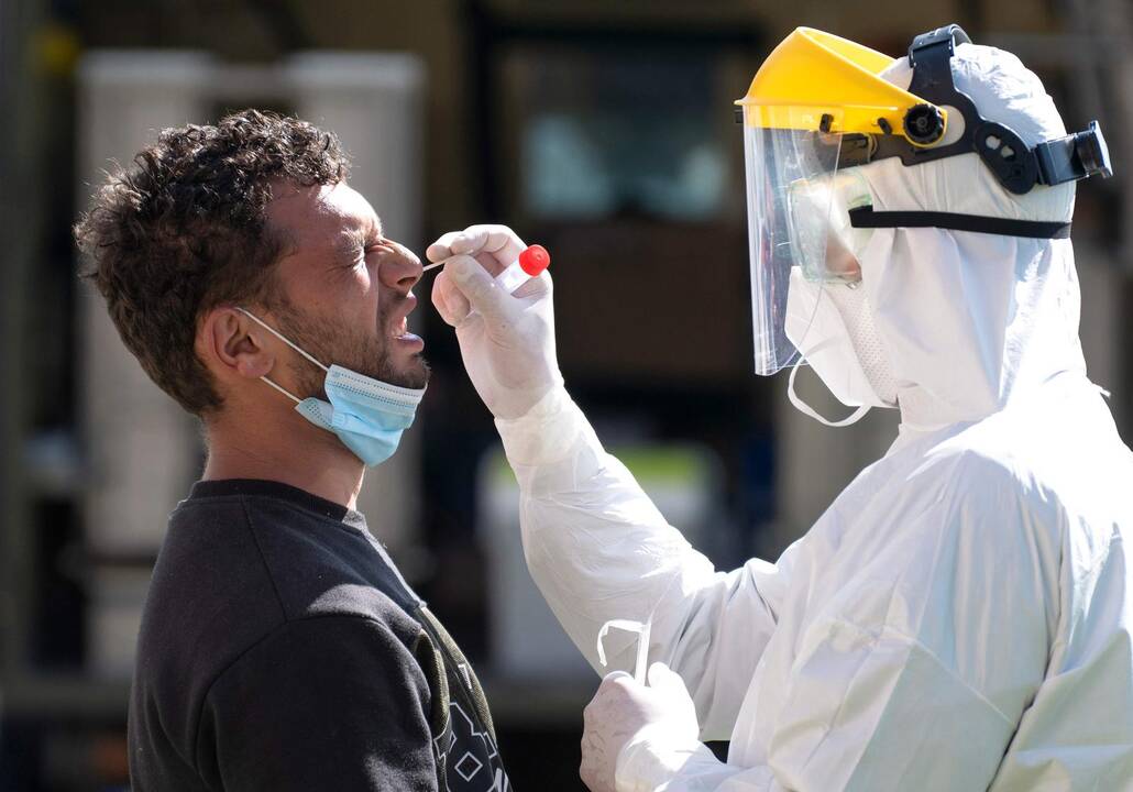 PSO: užsikrėtusiųjų koronavirusu per parą padaugėjo 85 tūkst.