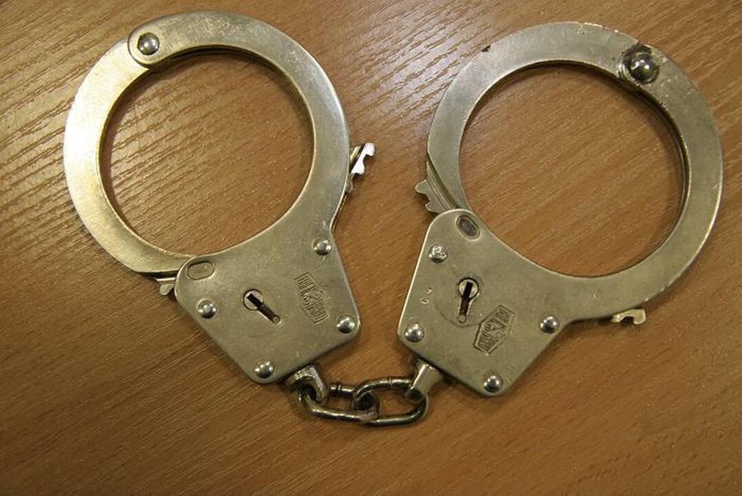 Kauno oro uoste įkliuvo nusikaltimą padaręs vyras