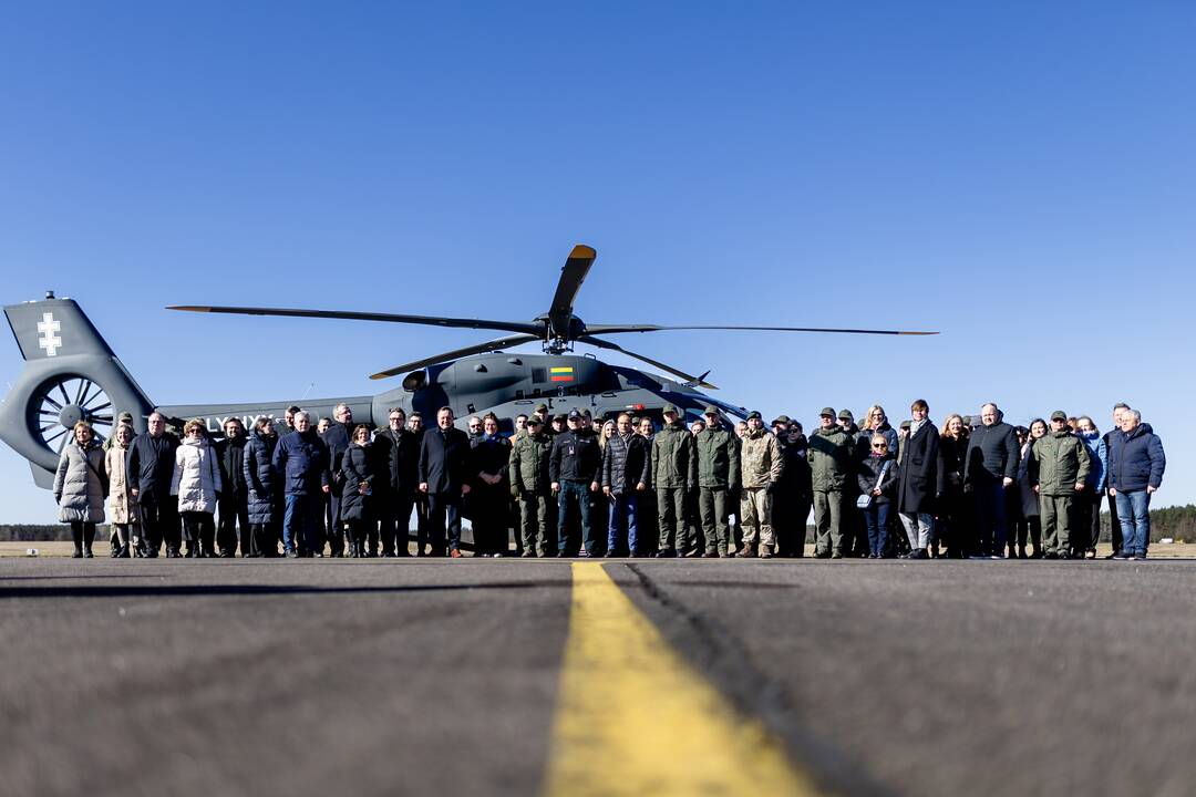 Pristatytas naujas Kaliningrado tranzito stebėjimui skirtas sraigtasparnis