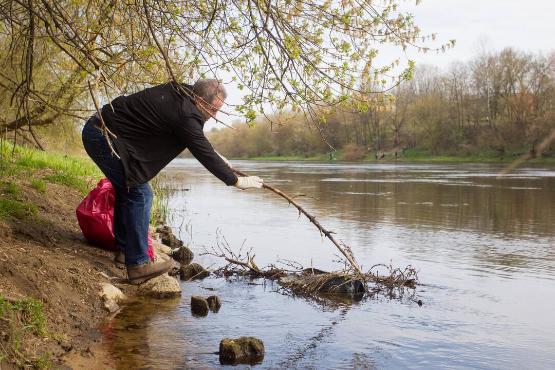 Per Lietuvą nusidriekė ,,Darom“ banga