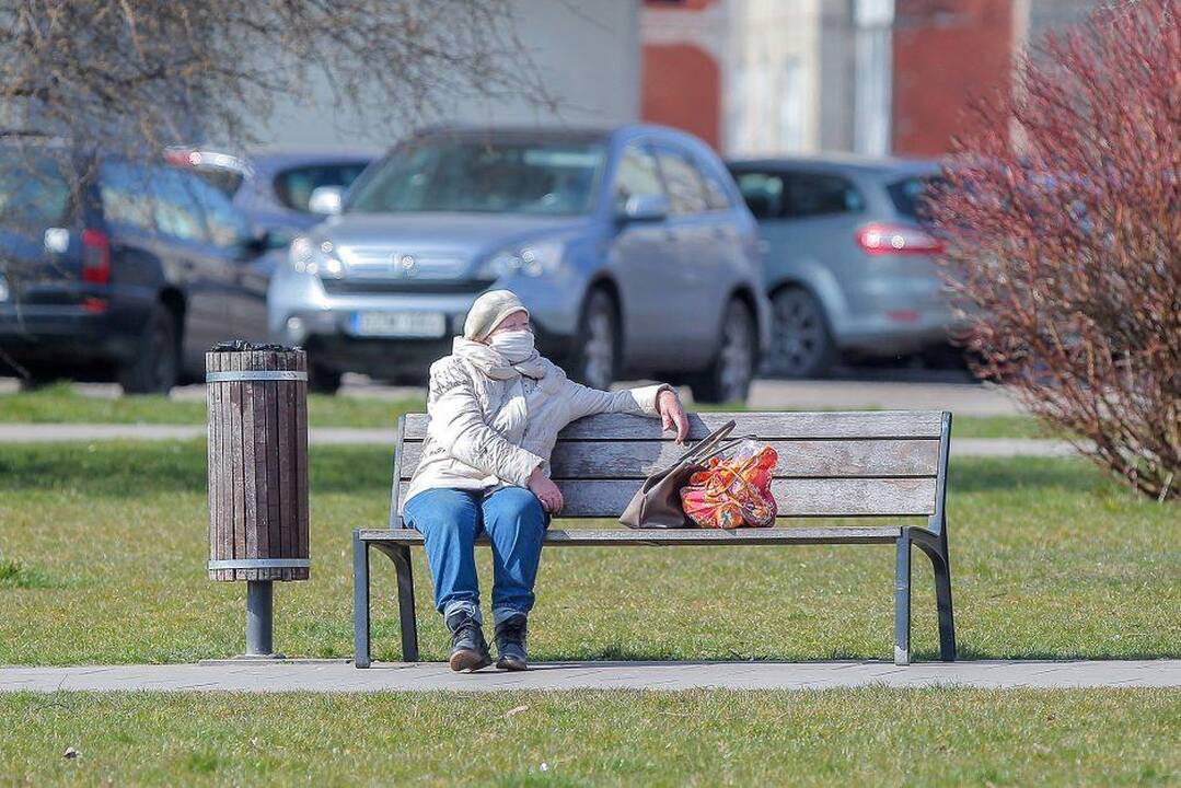 Apklausa: Lietuvos gyventojai pritartų griežtesnėms karantino priemonėms