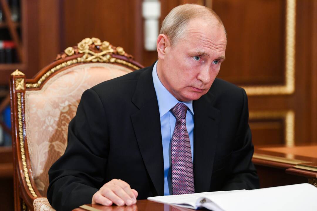 V. Putiną teismui apskundęs eksgubernatorius mirė nuo koronaviruso komplikacijų