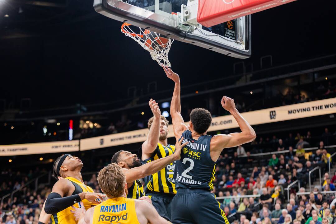Eurolyga: Stambulo „Fenerbahce“ – Tel Avivo „Maccabi“