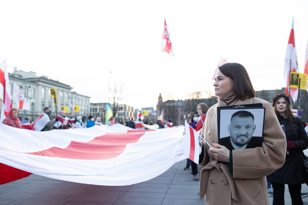 Keli šimtai baltarusių Vilniuje paminėjo Laisvės dieną