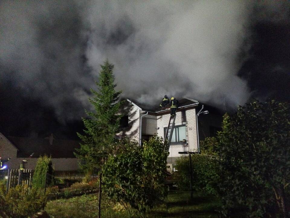 Gargžduose liepsnojo gyvenamasis namas