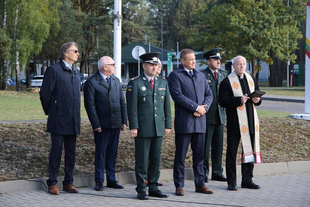 Nauji pasieniečių visureigiai