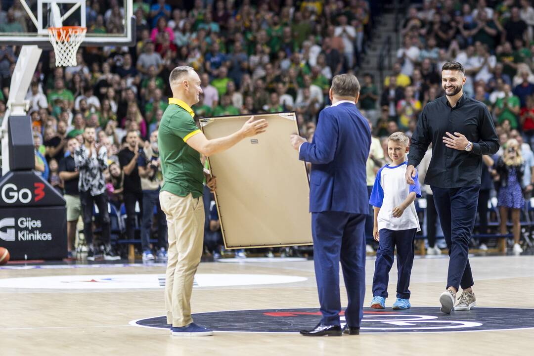 Kontrolinės krepšinio rungtynės: Lietuva – Prancūzija 70:76