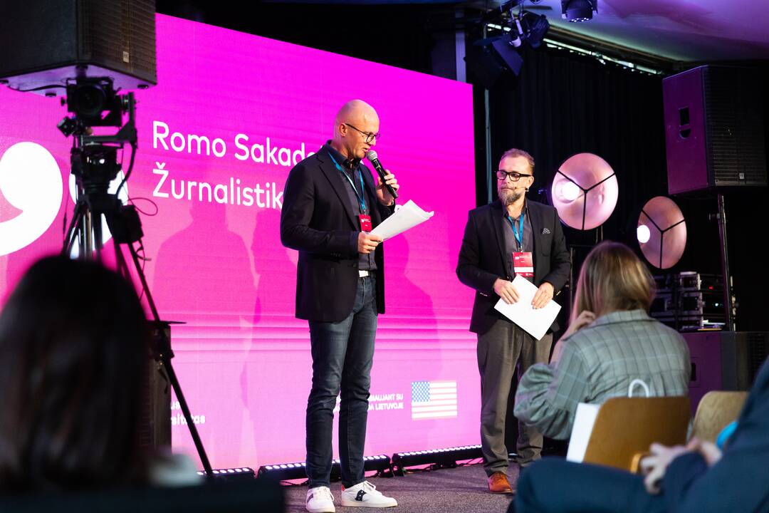 R. Sakadolskio žurnalistikos apdovanojimai
