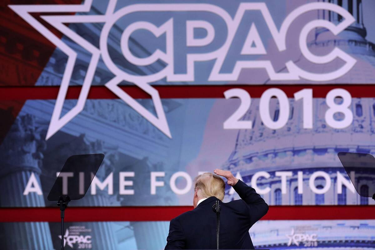
<span>D. Trumpas pajuokavo apie savo pastangas užmaskuoti plikę</span>
