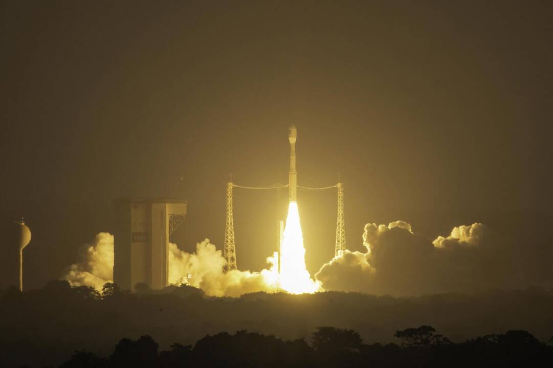 Europos raketa „Vega-C“ po atidėjimų iškėlė palydovą į orbitą