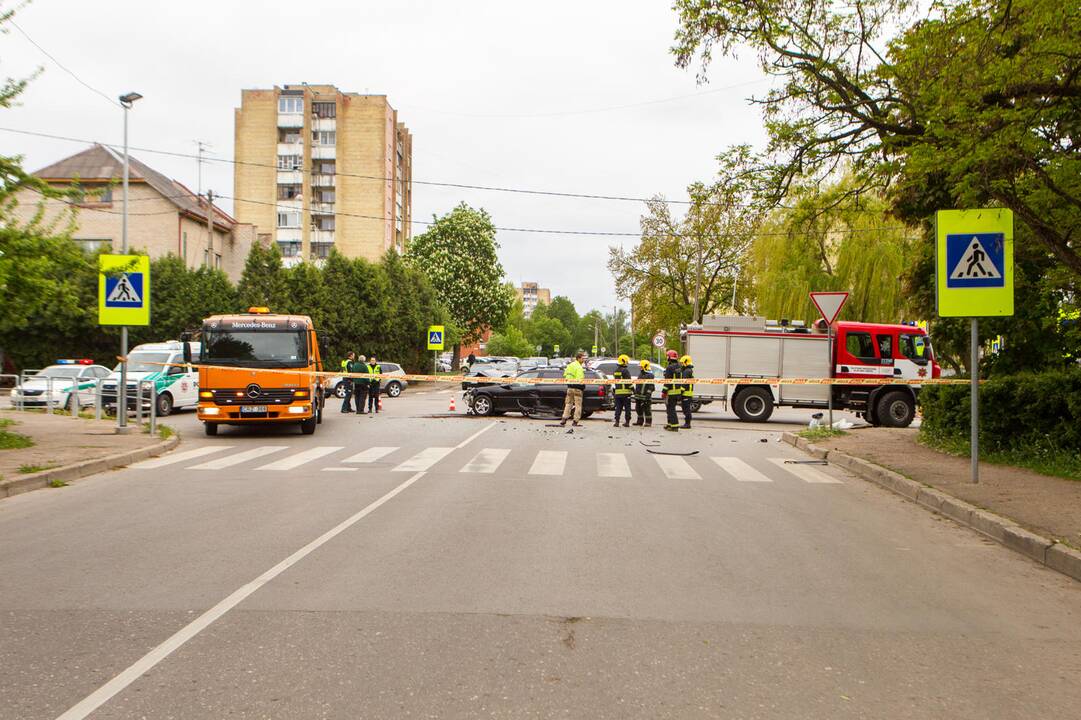 Avarija Kalniečių ir Žeimenos gatvių sankryžoje