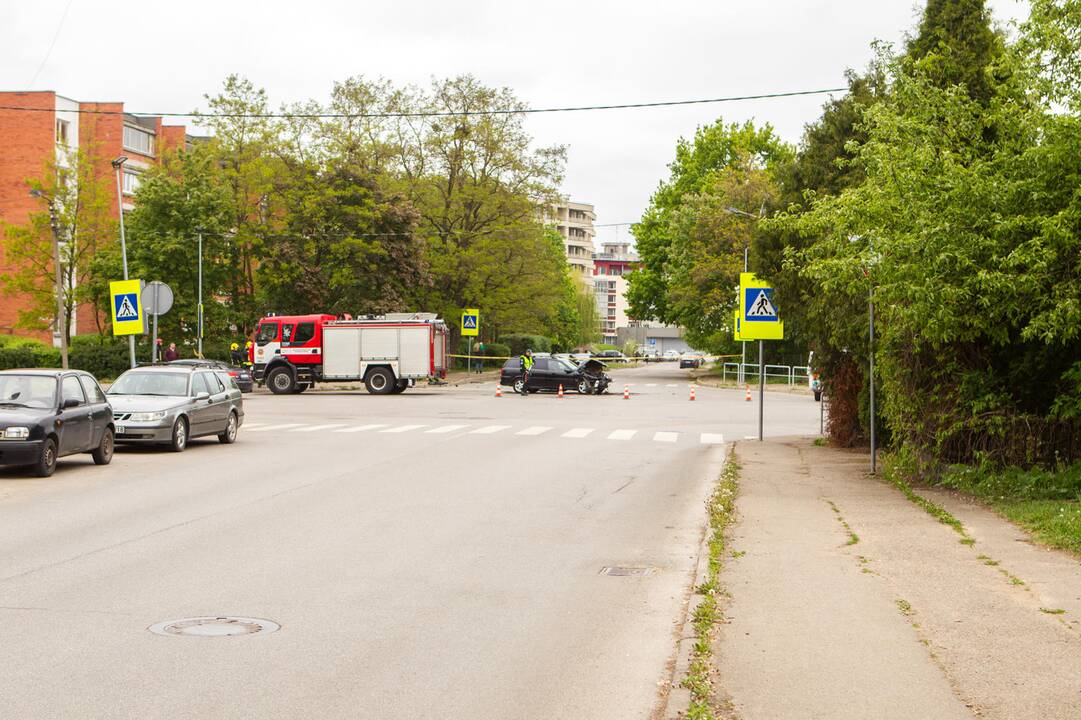 Avarija Kalniečių ir Žeimenos gatvių sankryžoje