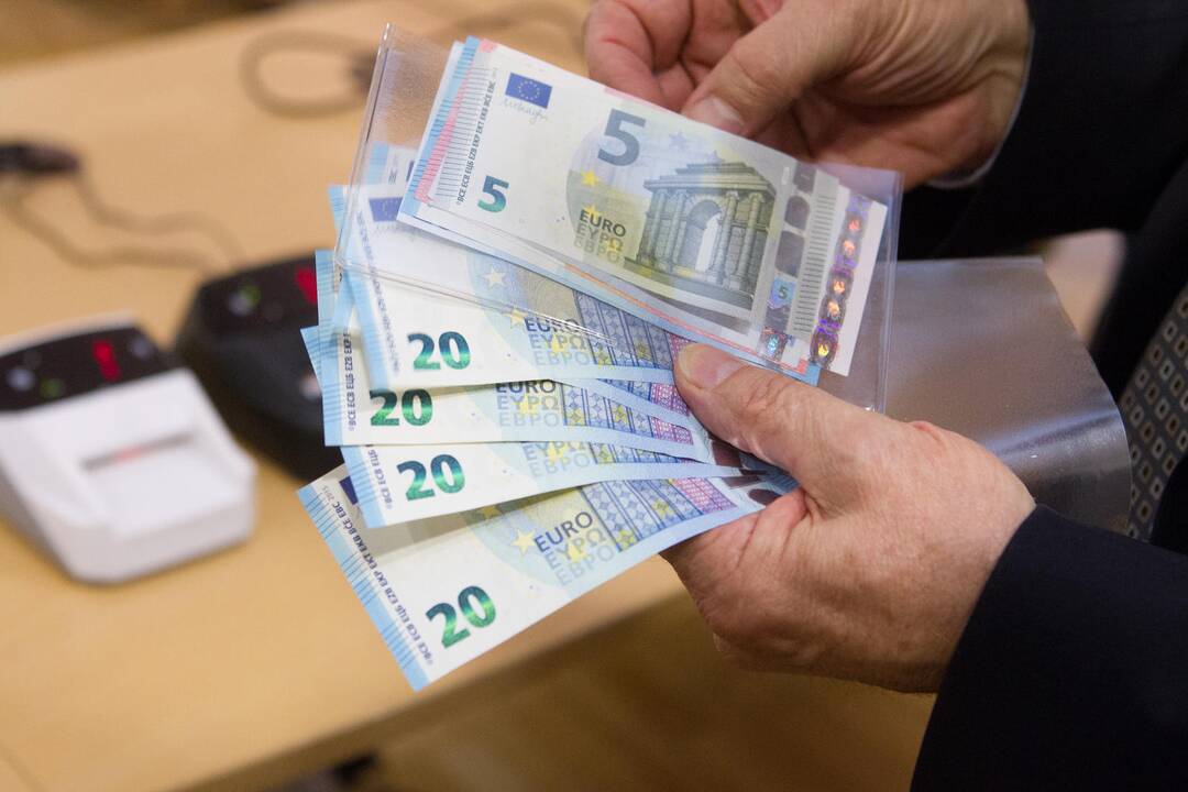 Dėl 100 eurų alytiškį talžė laužtuvu