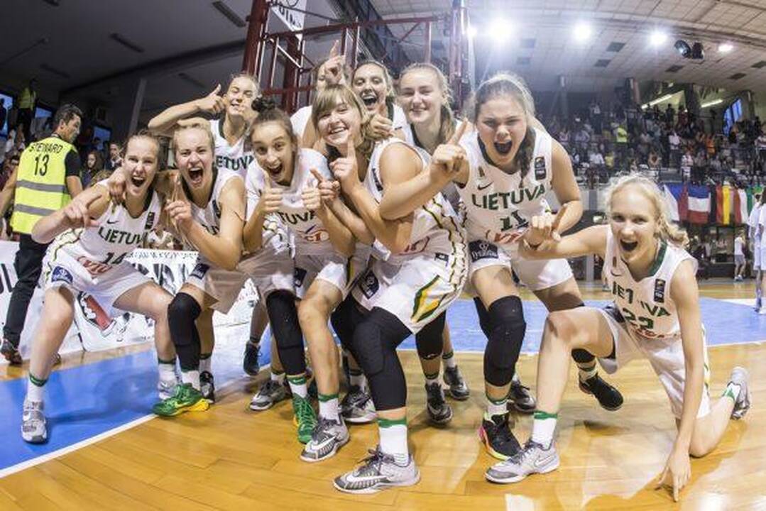 Lietuvos šešiolikmetės krepšininkės žengė į Europos čempionato ketvirtfinalį