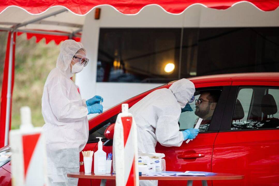 Mobilieji patikros punktai Vilniuje rytdienai užpildyti, Kaune laisva tik vakarui