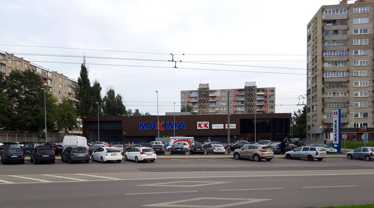 Prekybos tinklai ieško šimtų darbuotojų, siūlo premijas už priviliotus žmones