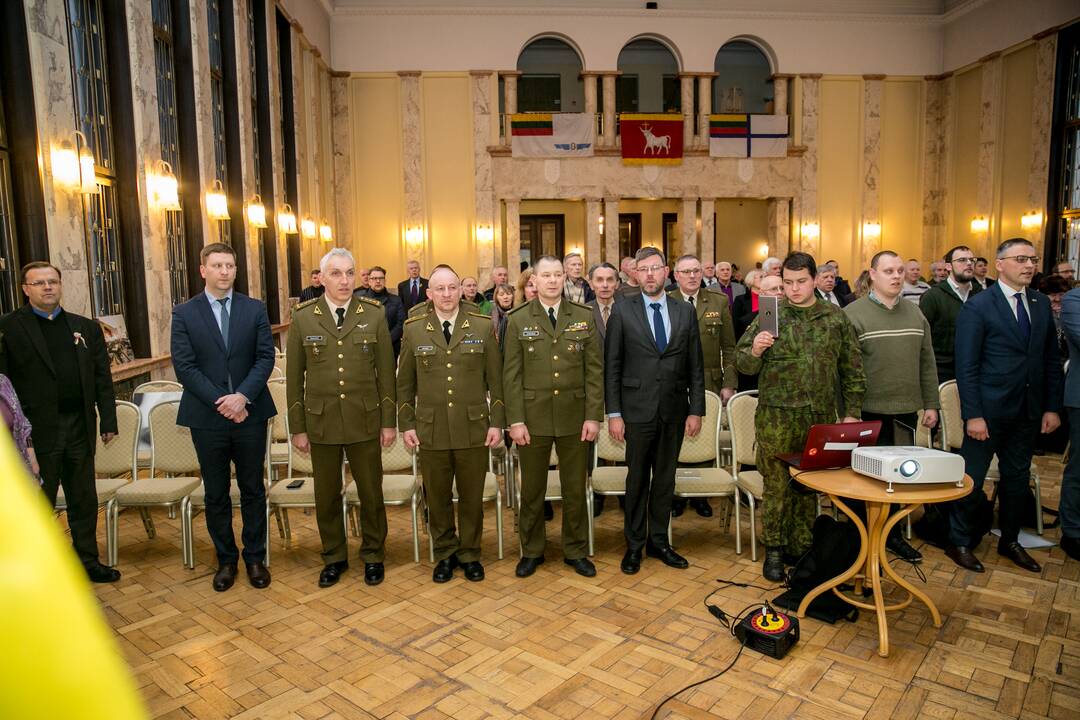 Diskusija "Vis dar besitęsiantis karas Ukrainoje"