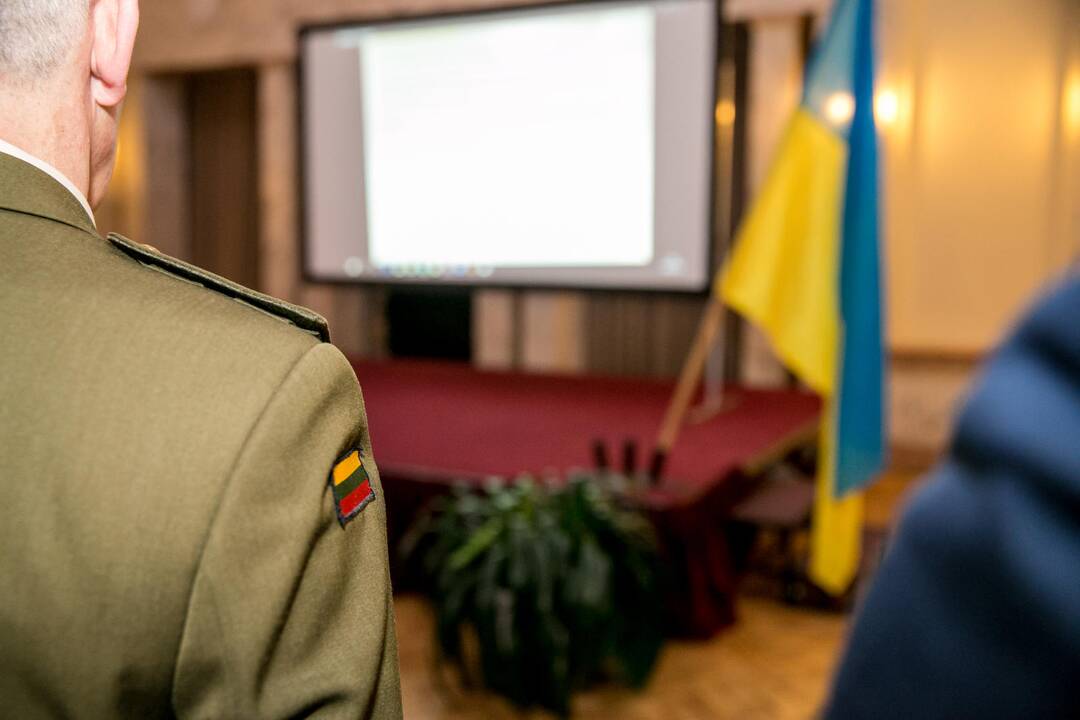 Diskusija "Vis dar besitęsiantis karas Ukrainoje"