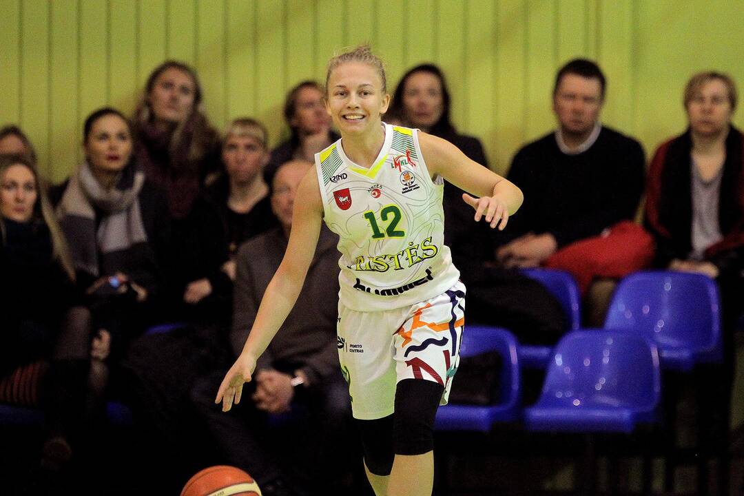 LMKL: „Aistės-LSU“ – „Hoptrans-Sirenos“ 51:76