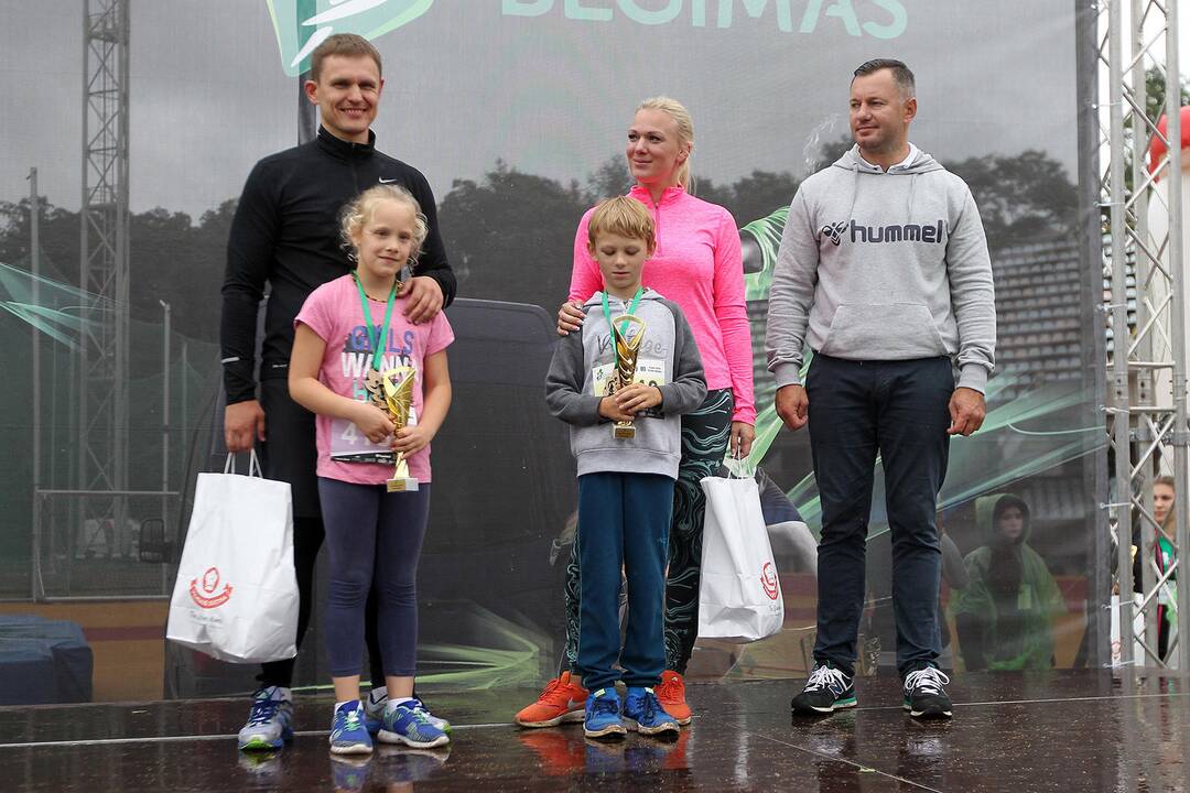 Ąžuolyno bėgimas. Šeimų ir vaikų varžybos