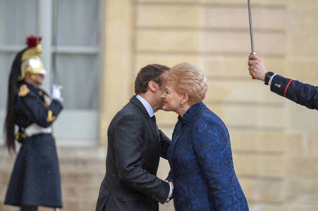 E. Macronas priėmė Lietuvos prezidentę