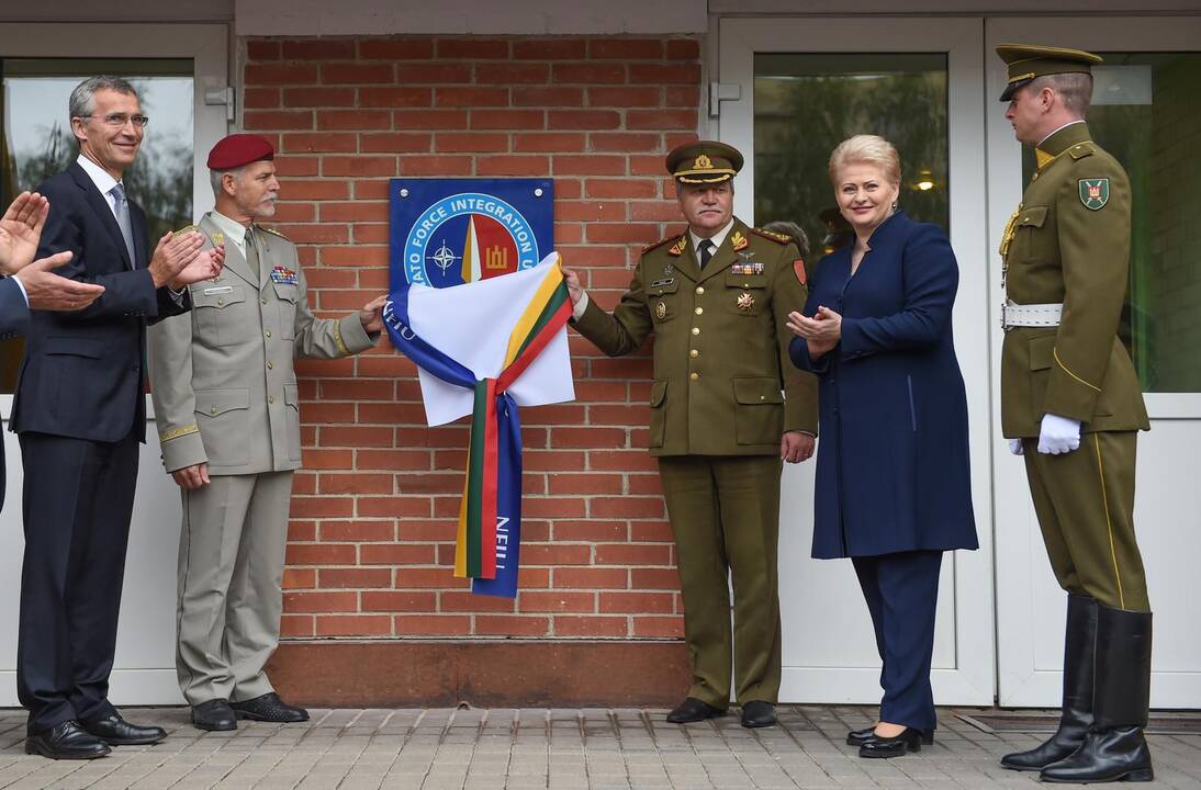 NATO štabo atidarymo ceremonija