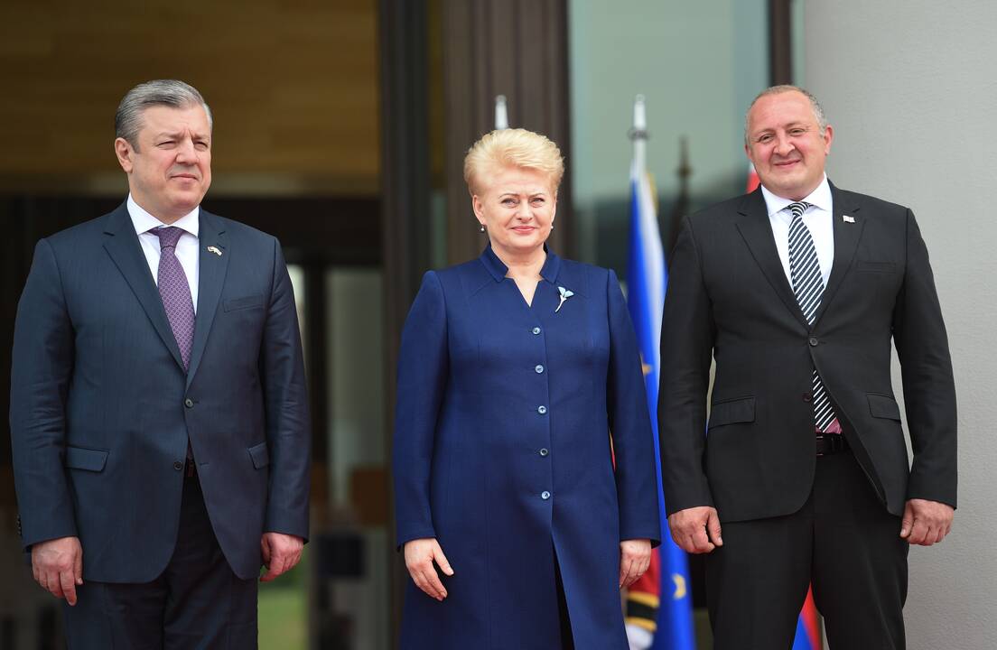 Prezidentė dalyvauja Sakartvelo šimtmečio renginiuose