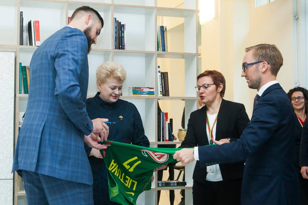 J. Valančiūnui – „Už saugią Lietuvą“ ambasadoriaus ženklelis 