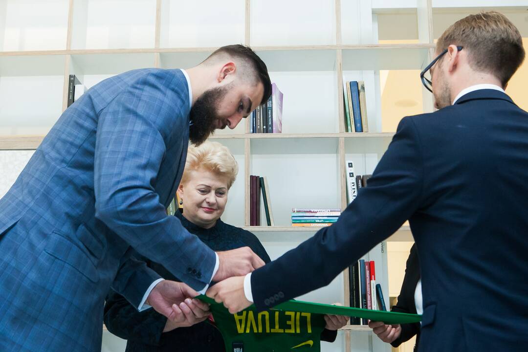 J. Valančiūnui – „Už saugią Lietuvą“ ambasadoriaus ženklelis 