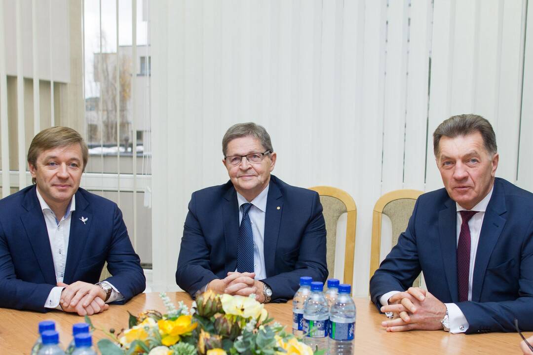 „Valstiečiai“ ir socialdemokratai pradėjo derybas dėl koalicijos
