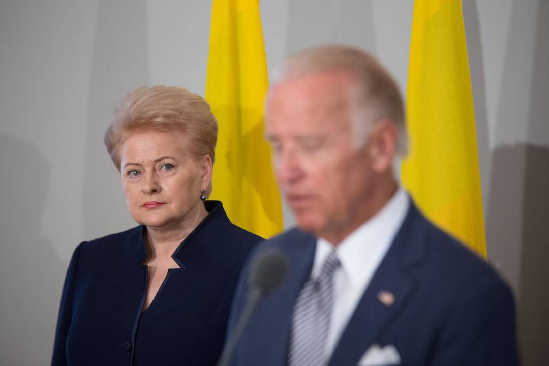 Baltijos šalių prezidentai susitiko su J. Bidenu