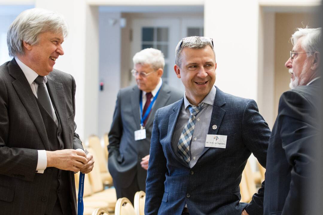 Prezidentūroje – tarptautinė konferencija Lietuvos įstojimo į NATO 10-mečio proga