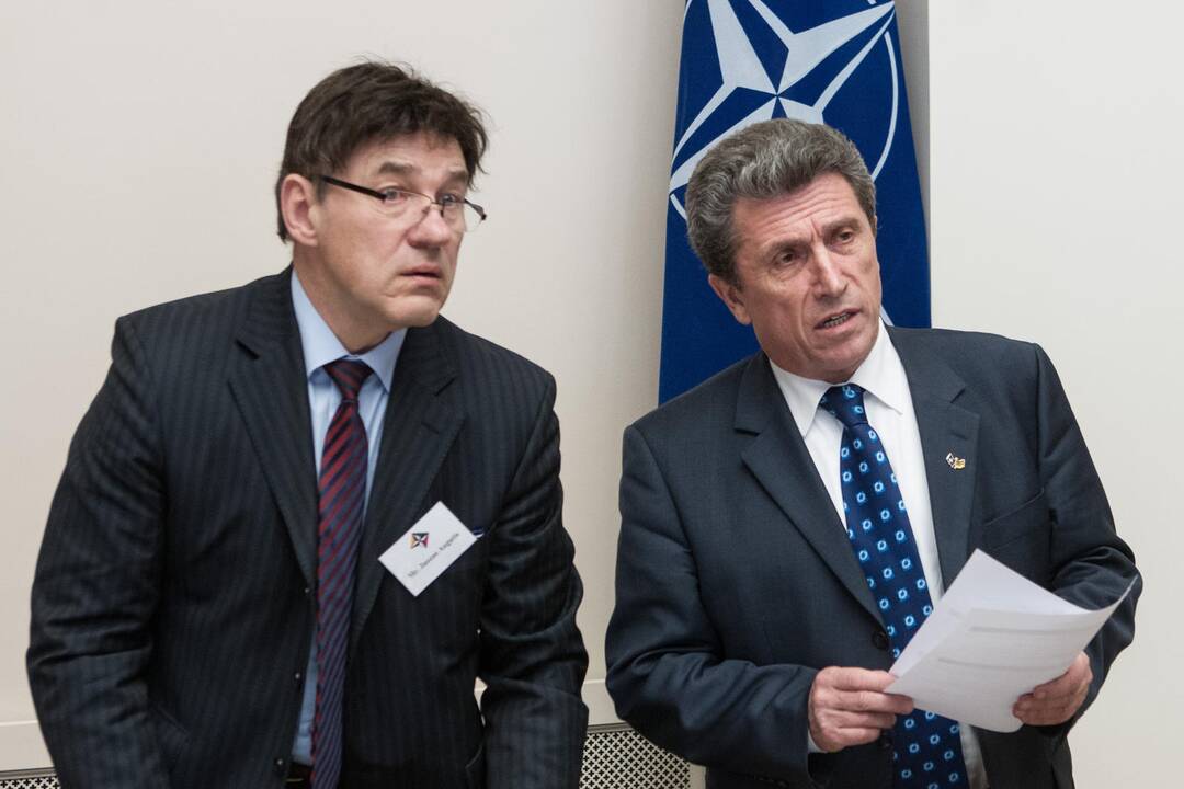 Prezidentūroje – tarptautinė konferencija Lietuvos įstojimo į NATO 10-mečio proga