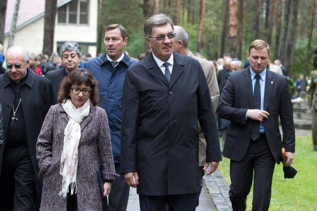 Panerių memoriale pagerbtos holokausto aukos