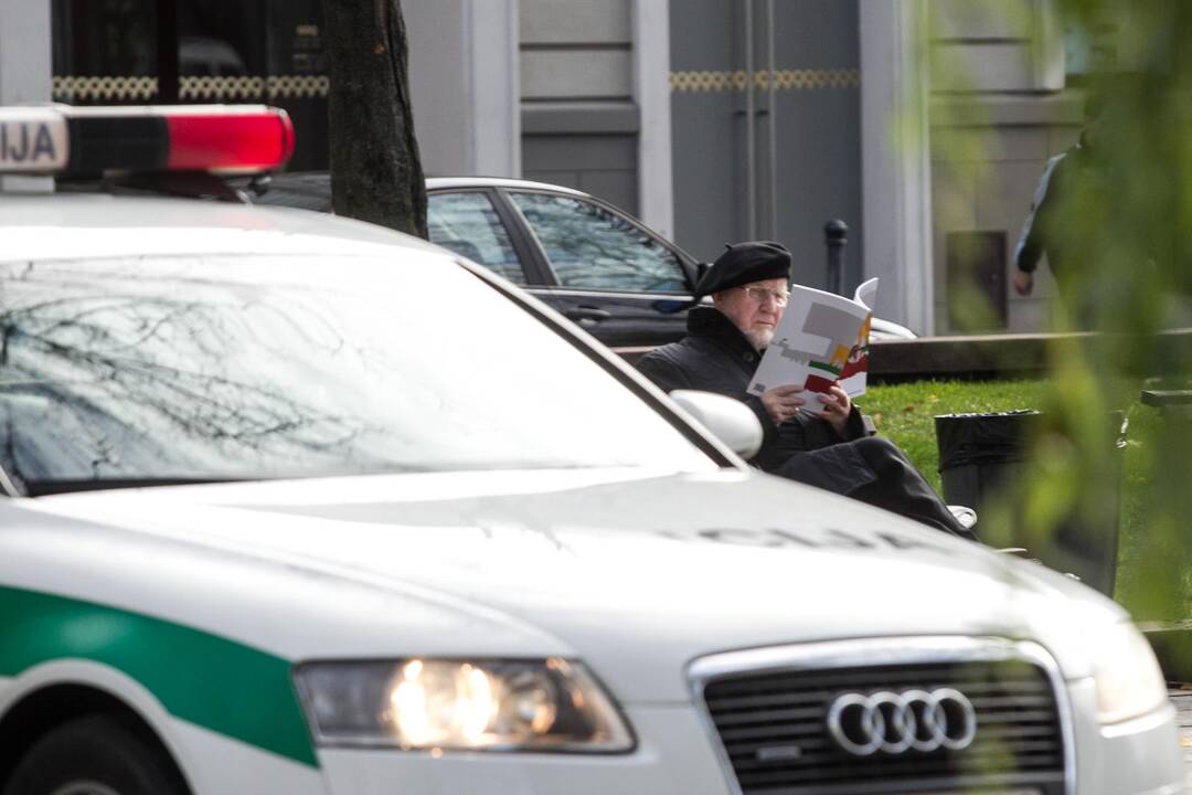STT kratė „Tvarkos ir teisingumo“ partijos būstinę