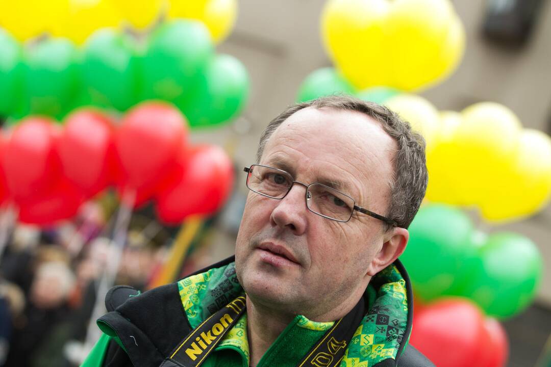 Sostinėje suplevėsavo trijų Baltijos valstybių vėliavos