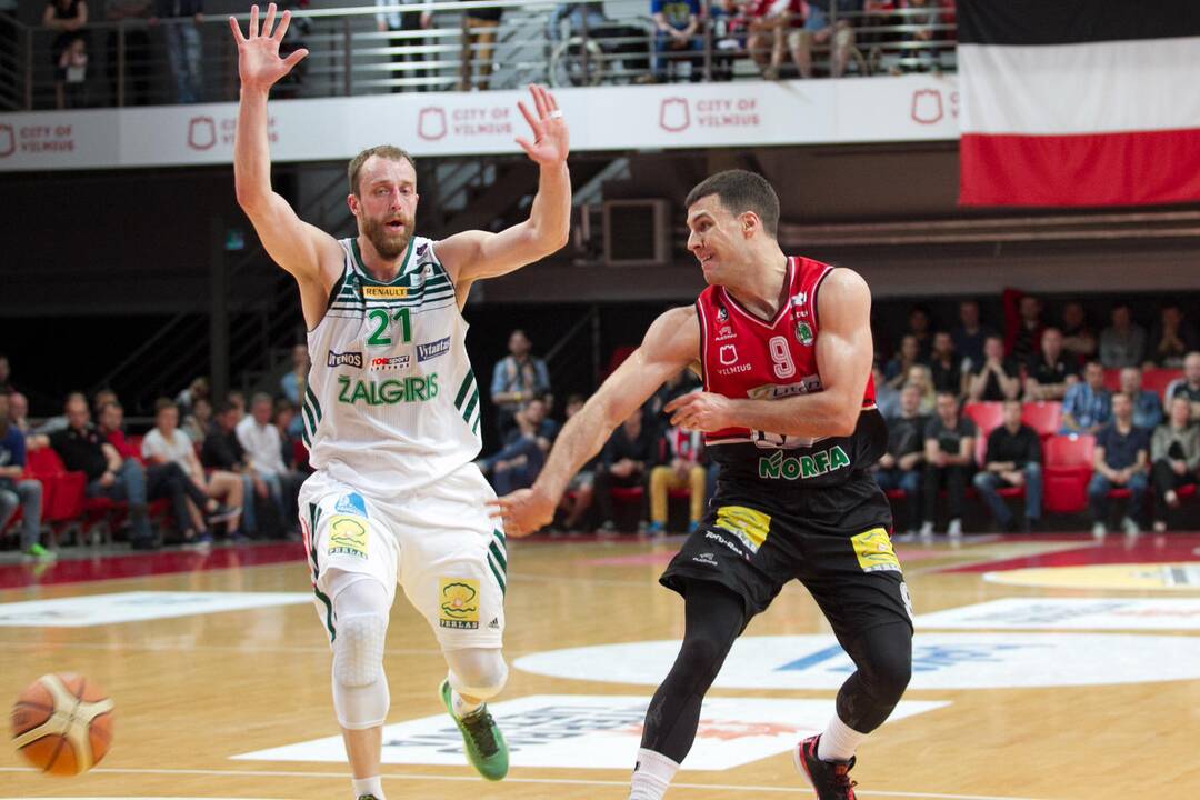LKL kovos: „Lietuvos rytas“ - „Žalgiris“ 62:78
