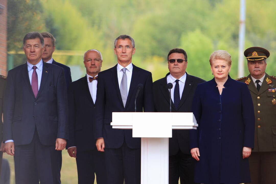 NATO štabo atidarymo ceremonija